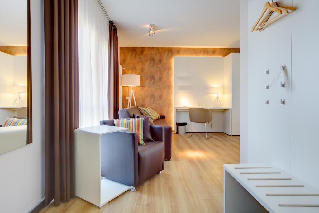 Elisabeth Hotel Garni Detmold Exterior photo